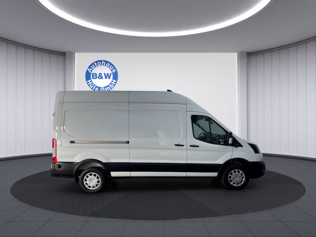 Ford Transit 2024