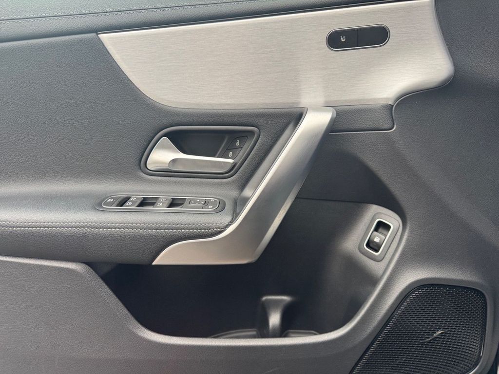 Mercedes-Benz CLA 250 2021