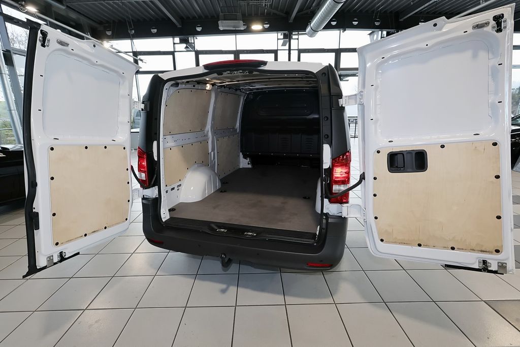 Mercedes-Benz Vito 2024