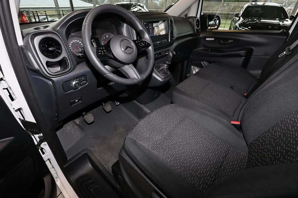Mercedes-Benz Vito 2024