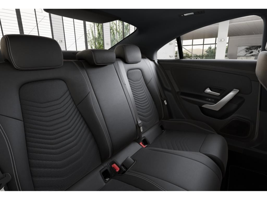 Mercedes-Benz CLA 180 2024