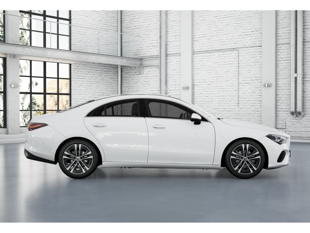Mercedes-Benz CLA 180 2024