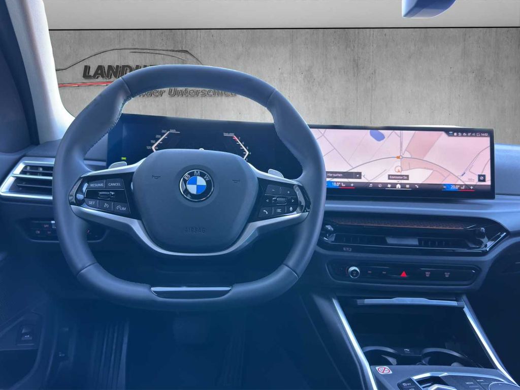 BMW 318 2025