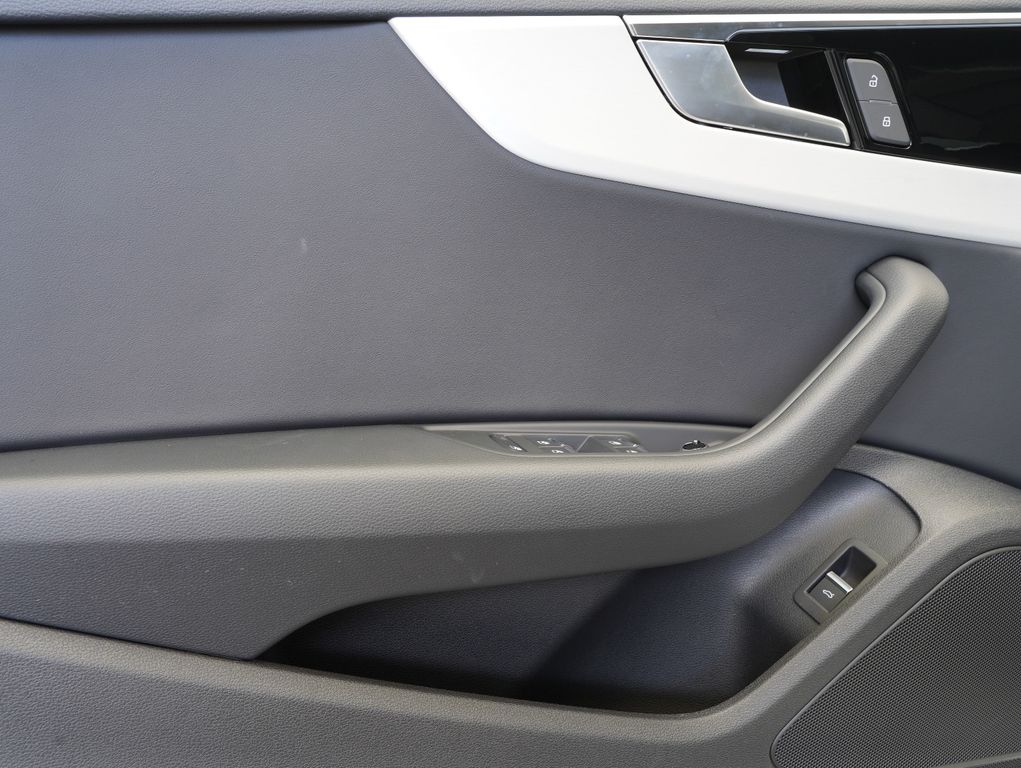 Audi A4 2024