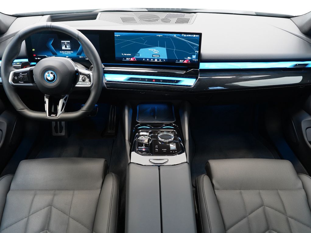 BMW i5 2024