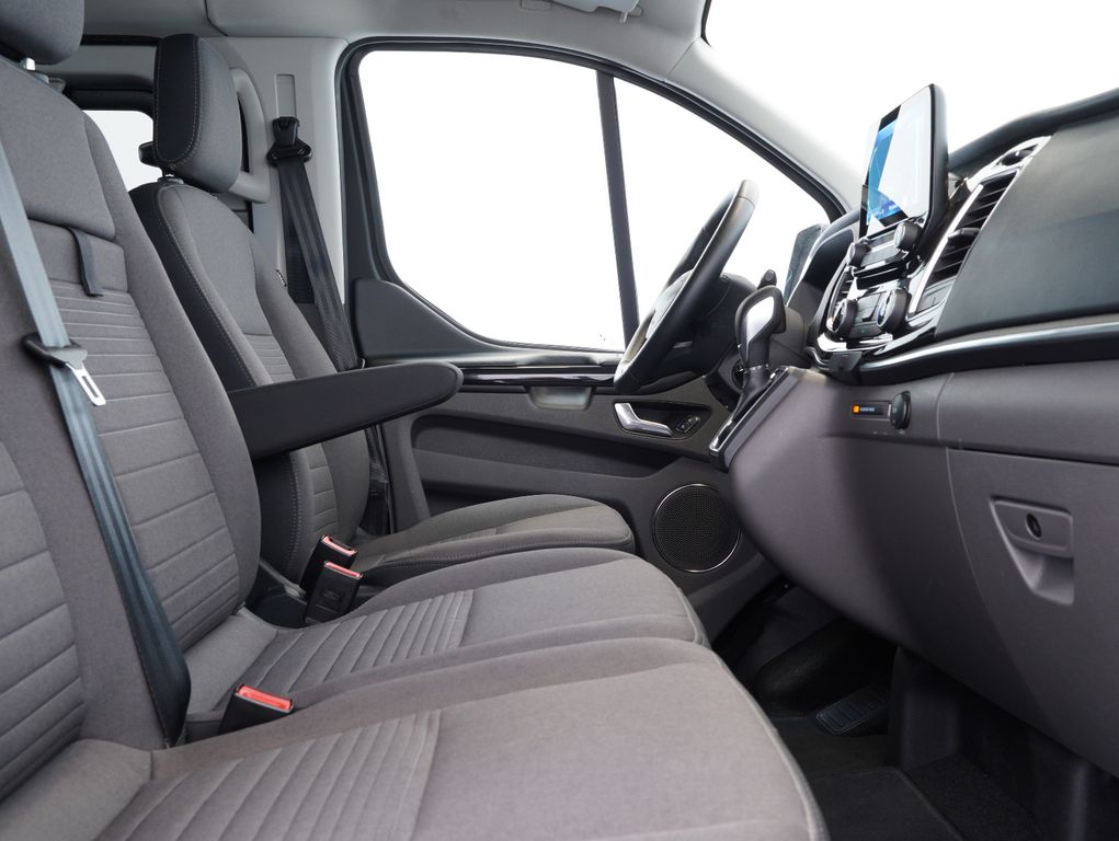 Ford Tourneo Custom 2021