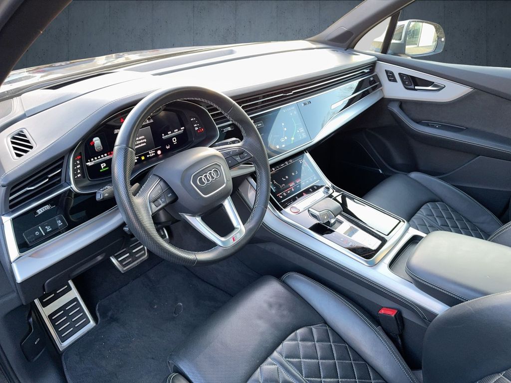 Audi SQ7 2023