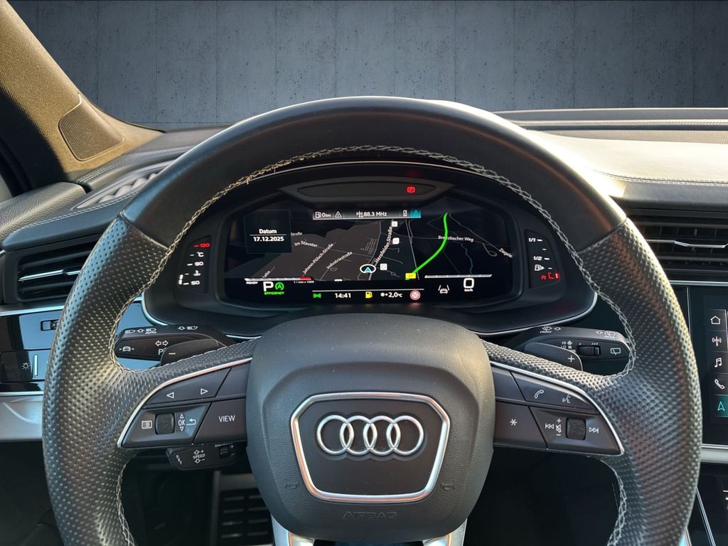 Audi SQ7 2023