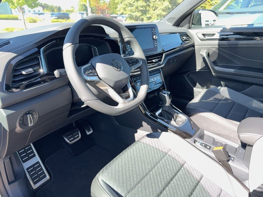 Volkswagen T-Roc 2025