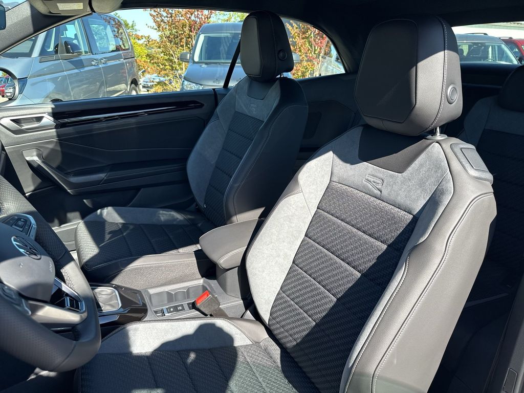 Volkswagen T-Roc 2025