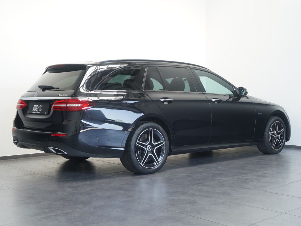 Mercedes-Benz E 300 2021