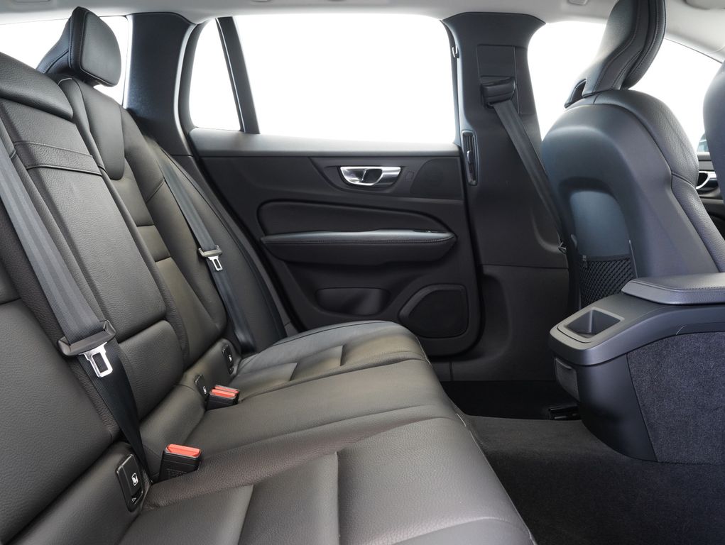 Volvo V60 2020