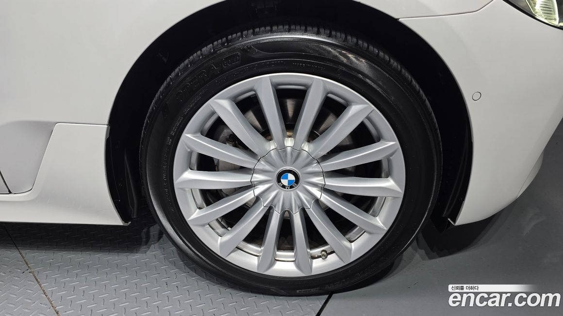 BMW Gran Turismo 2021