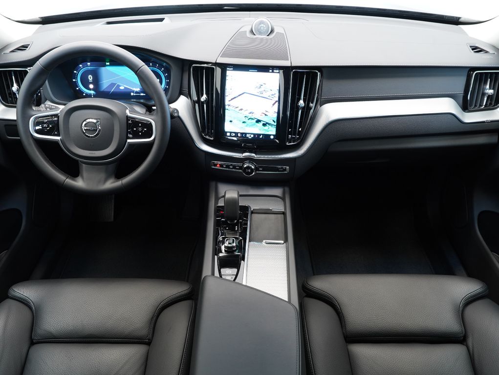 Volvo XC60 2022