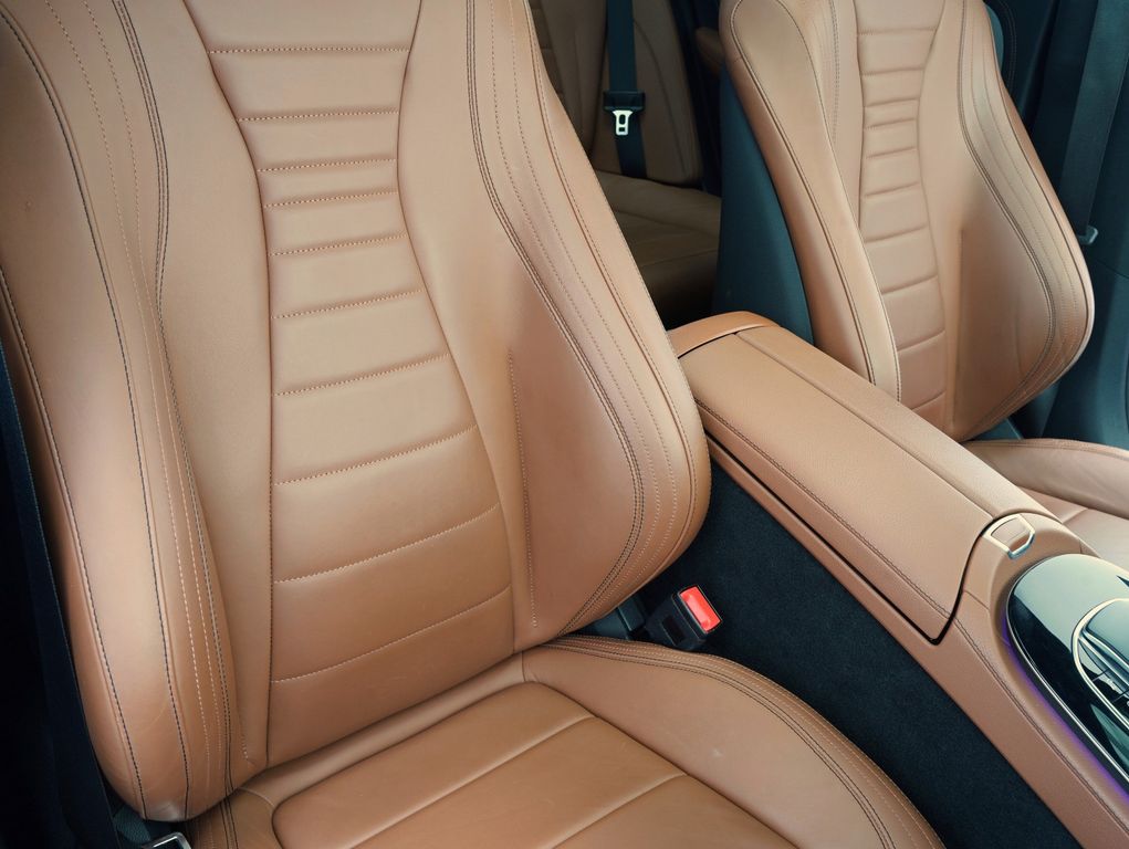 Mercedes-Benz E 300 2021