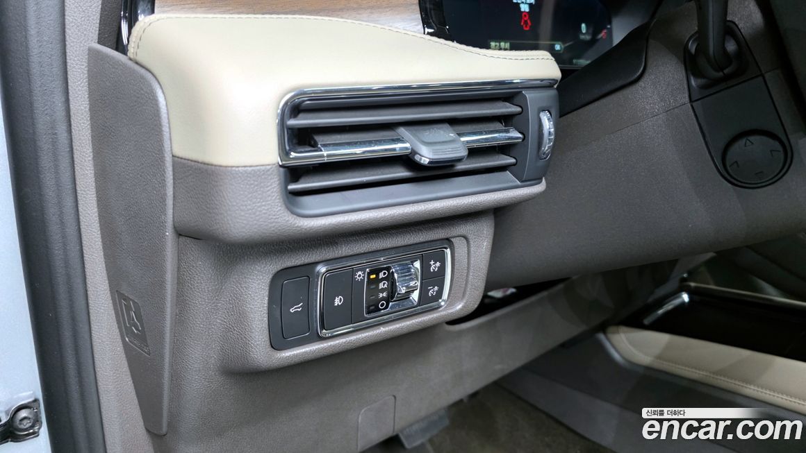 Lincoln Corsair 2021