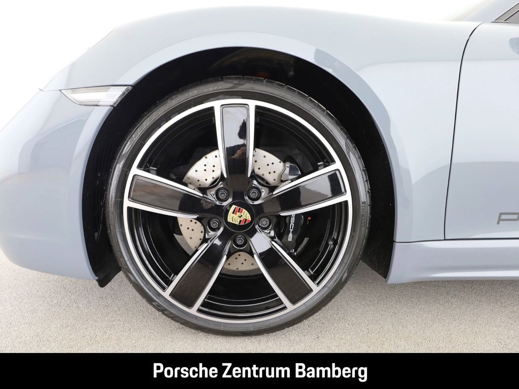 Porsche Cayman 2025