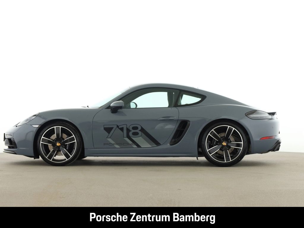 Porsche Cayman 2025