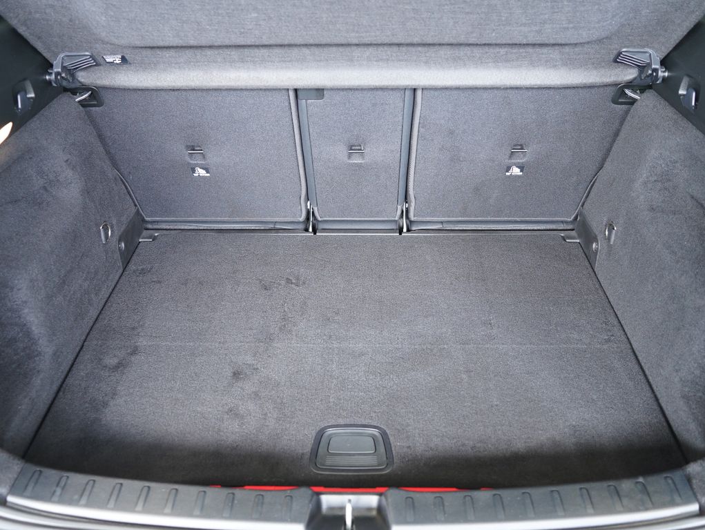 Mercedes-Benz GLA 250 2022