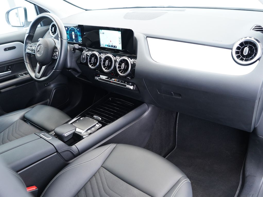 Mercedes-Benz GLA 250 2022