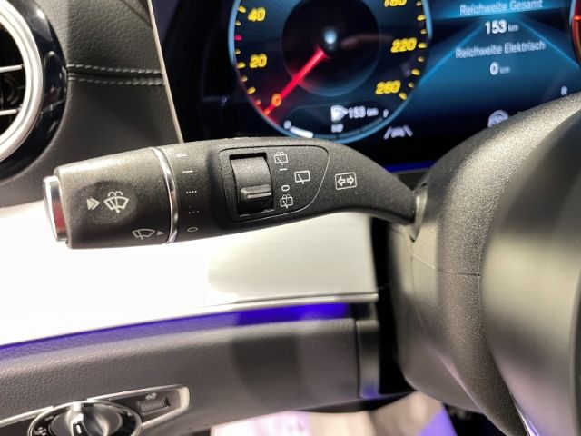 Mercedes-Benz E 300 2021