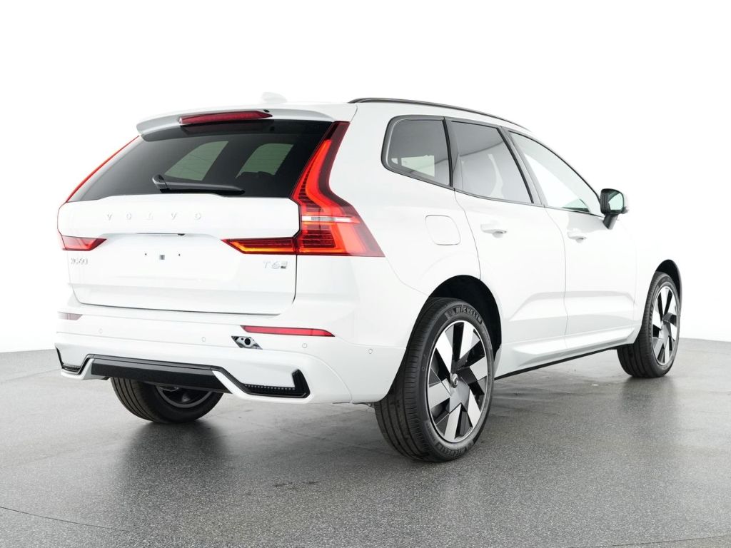 Volvo XC60 2025