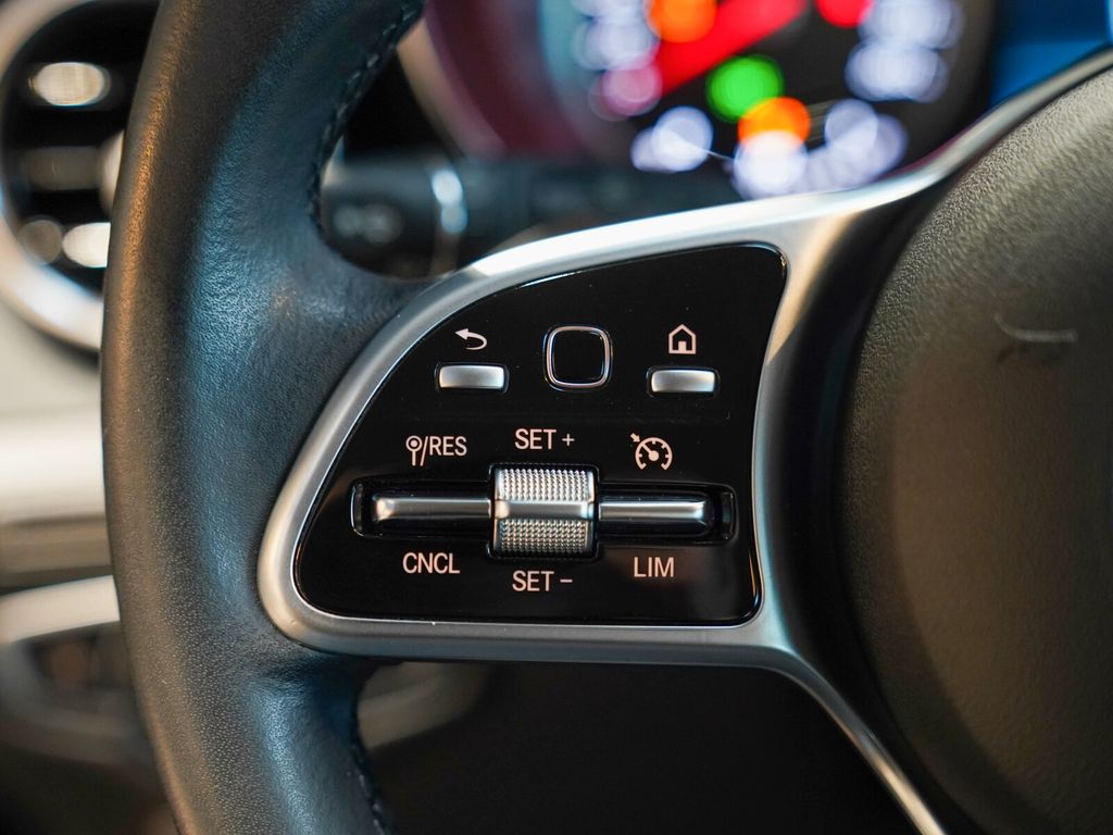 Mercedes-Benz GLC 300 2021