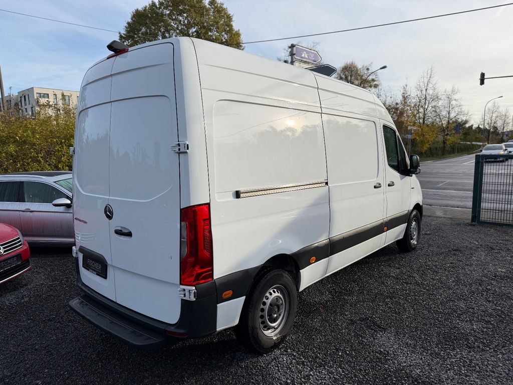 Mercedes-Benz Sprinter 2021