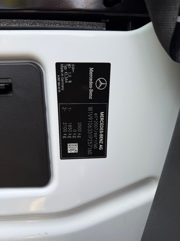 Mercedes-Benz Sprinter 2021