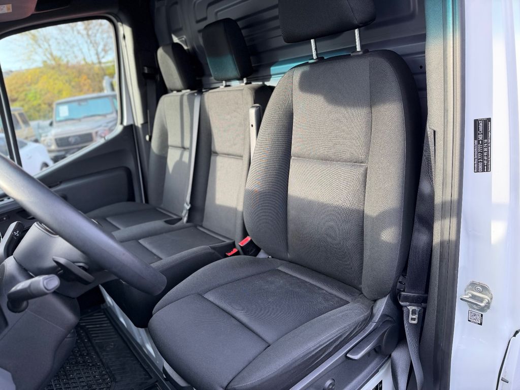 Mercedes-Benz Sprinter 2021