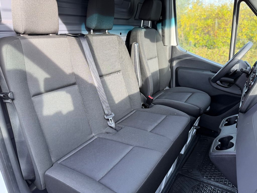 Mercedes-Benz Sprinter 2021