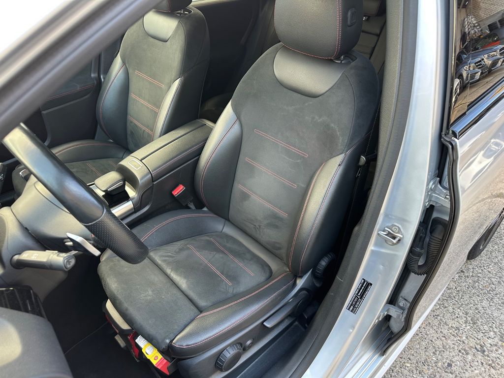 Mercedes-Benz B 180 2021