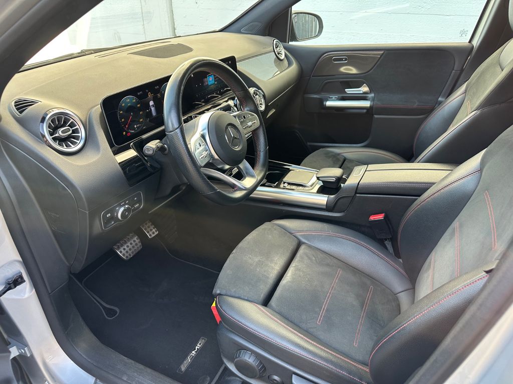 Mercedes-Benz B 180 2021