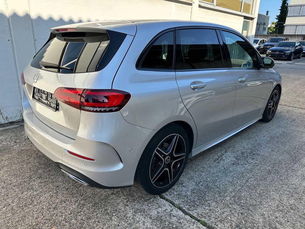 Mercedes-Benz B 180 2021