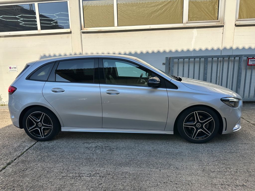 Mercedes-Benz B 180 2021