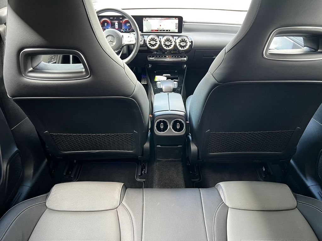 Mercedes-Benz A 200 2020