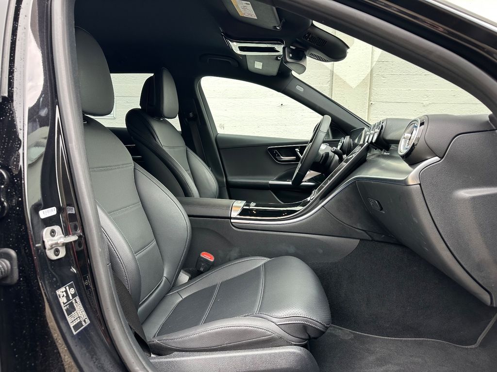 Mercedes-Benz C 200 2024