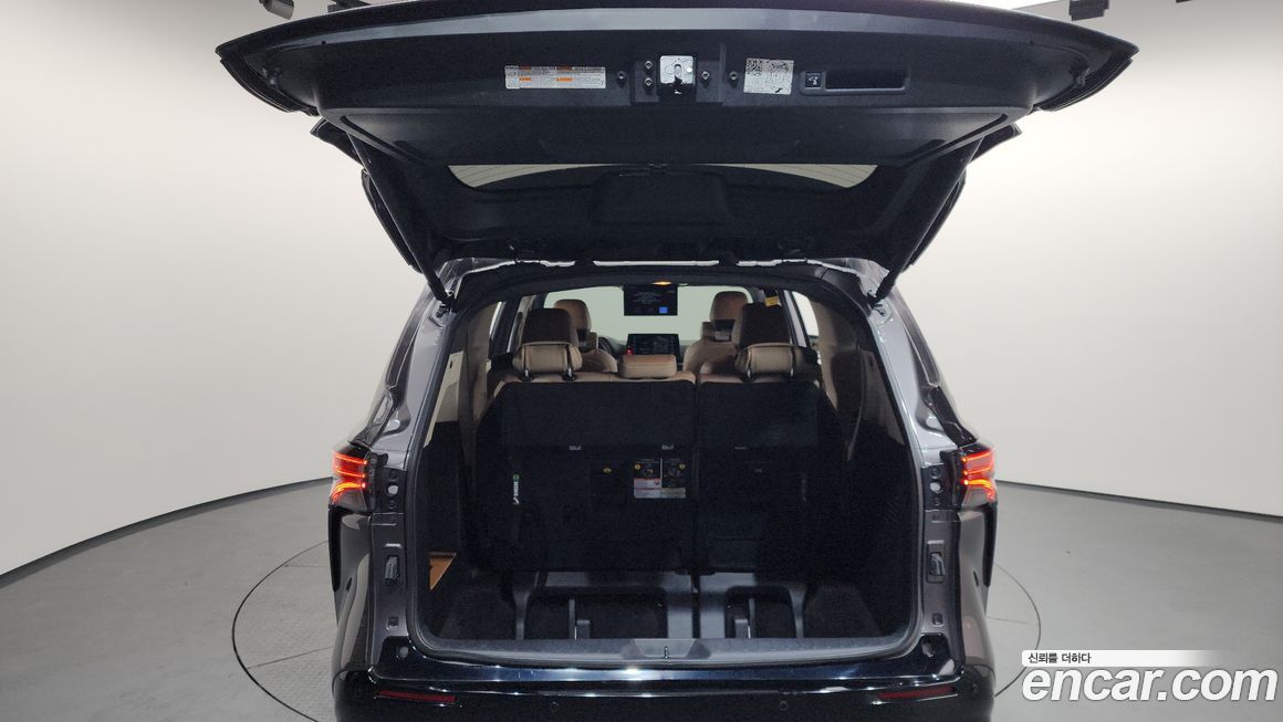 Toyota Sienna 2024