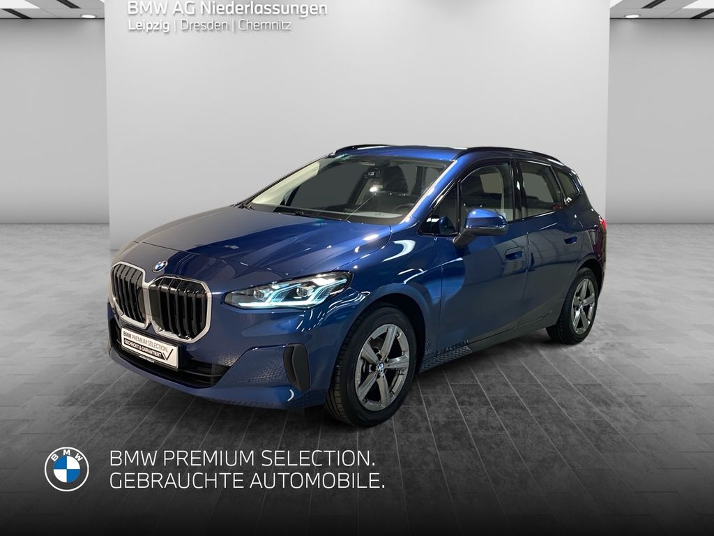 BMW 220 2025