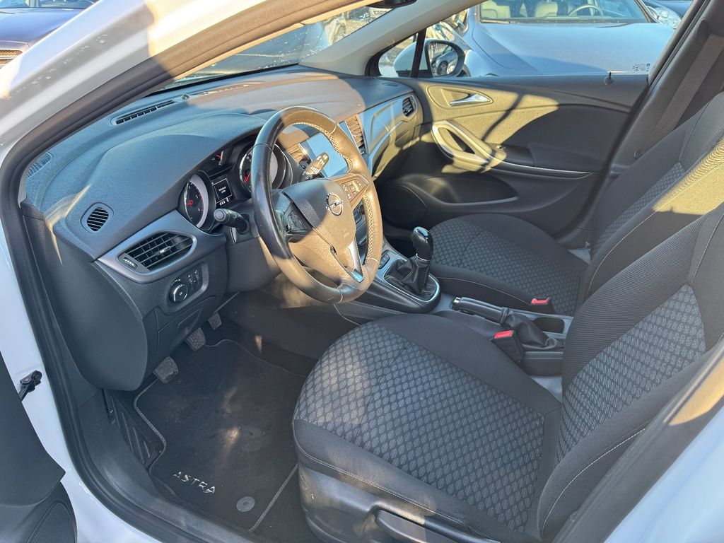 Opel Astra 2019