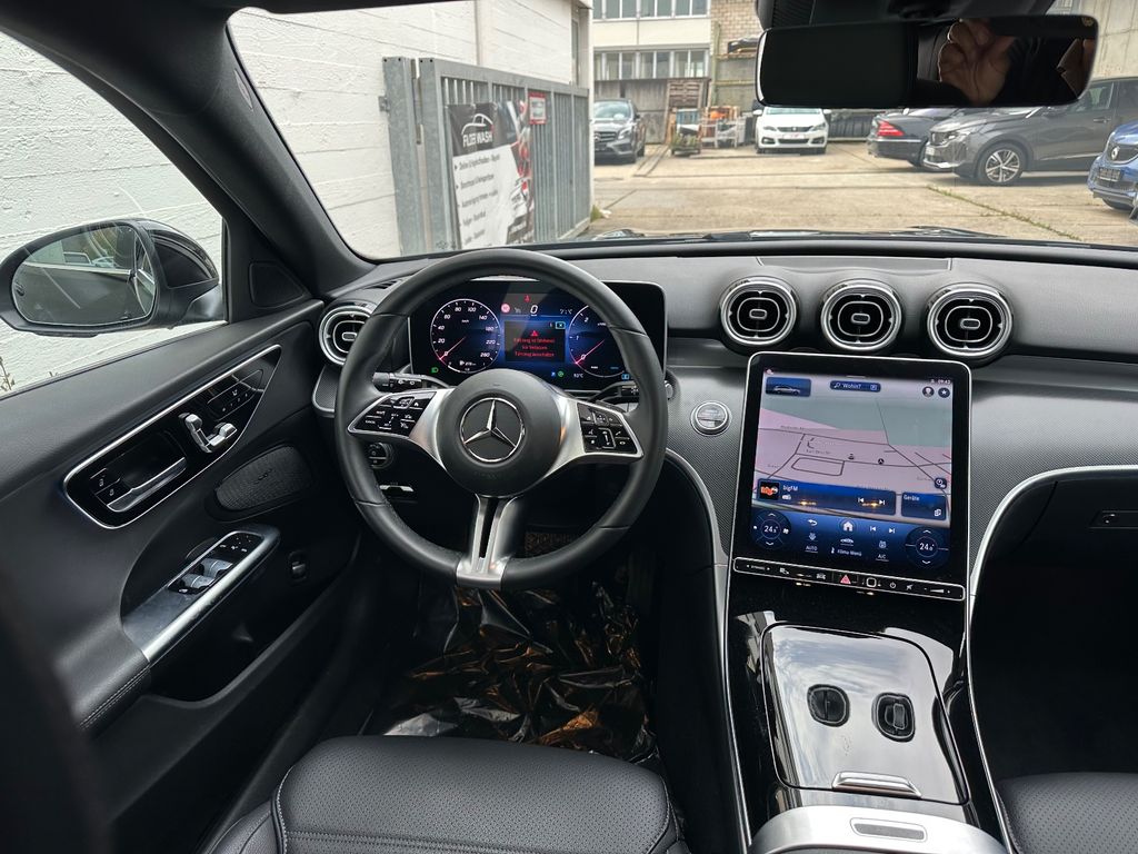 Mercedes-Benz C 200 2024