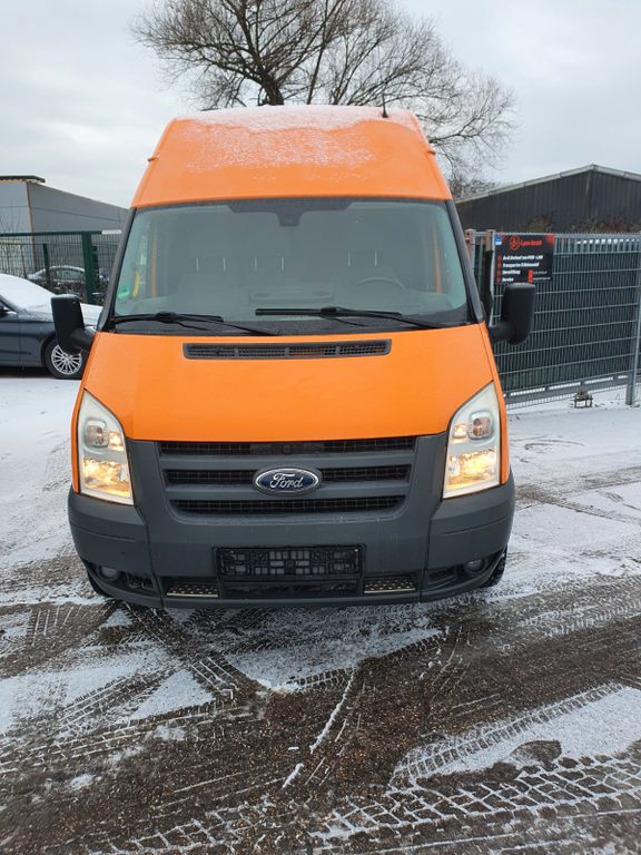 Ford Transit 2011