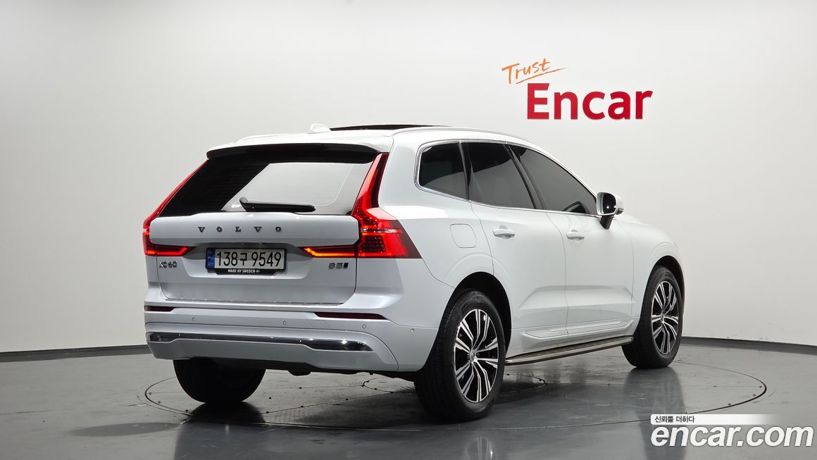 Volvo XC60 2022