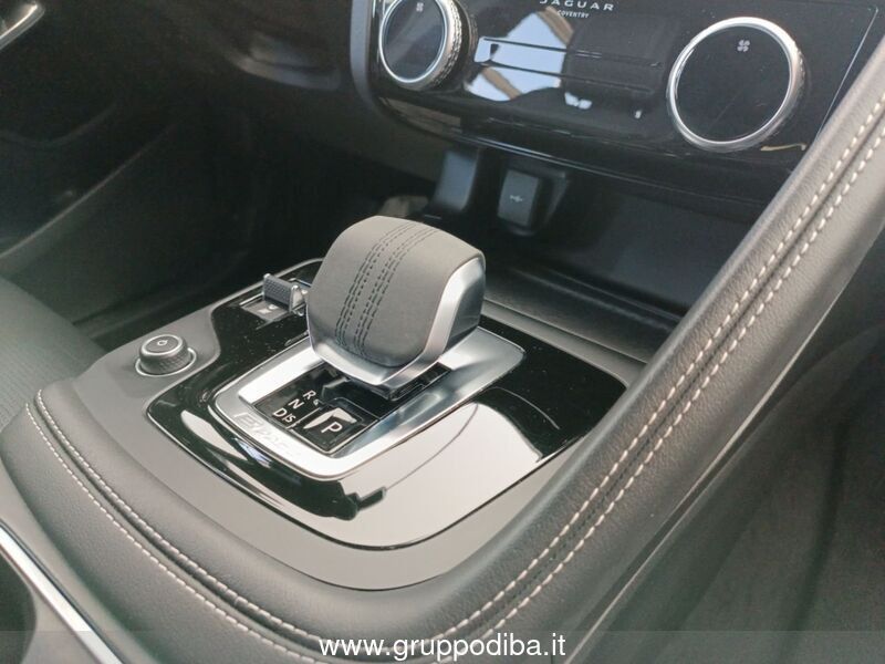 Jaguar E-Pace 2023