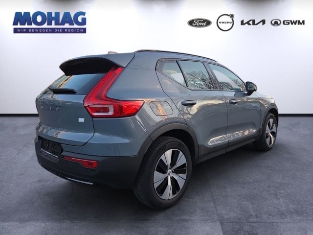 Volvo XC40 2022
