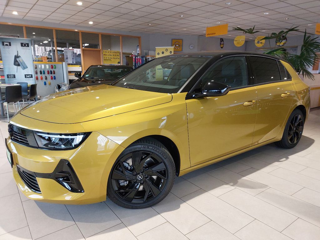 Opel Astra 2022