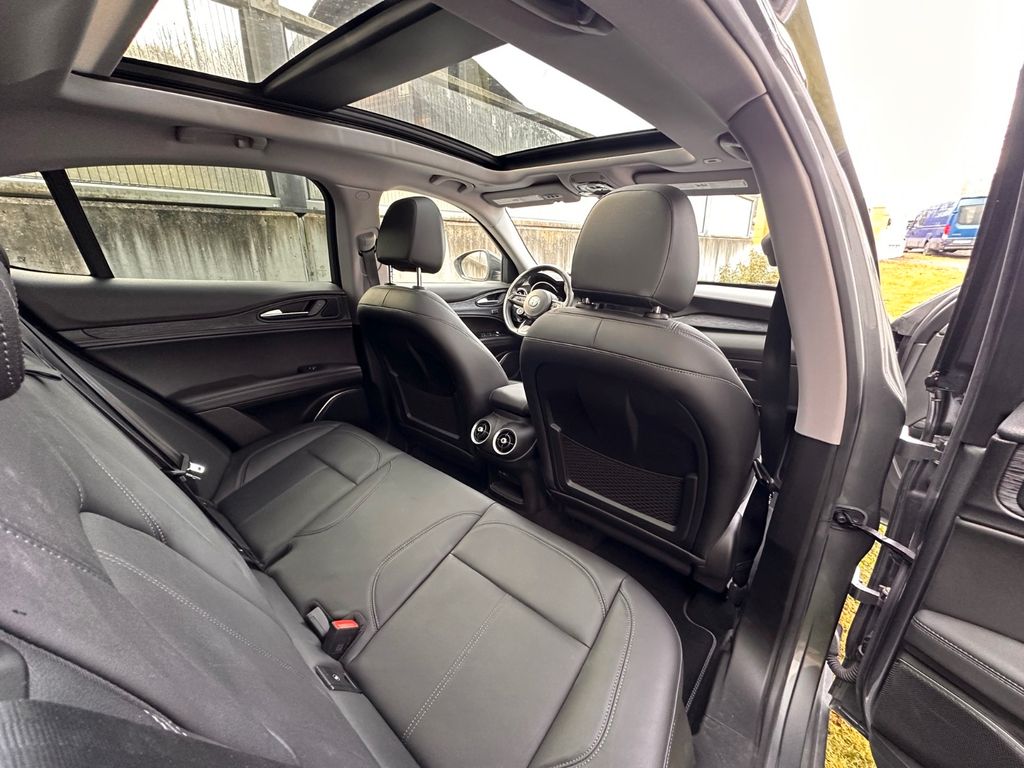 Alfa Romeo Stelvio 2020