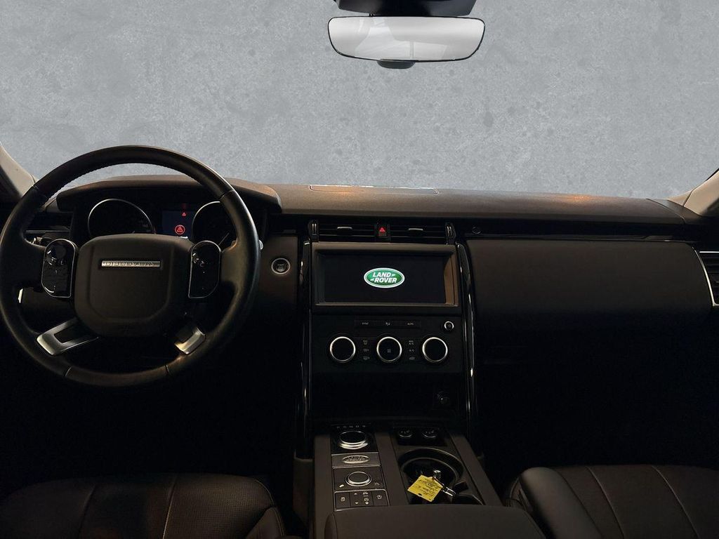 Land Rover Discovery 2018