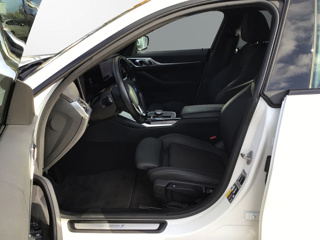 BMW i4 2023