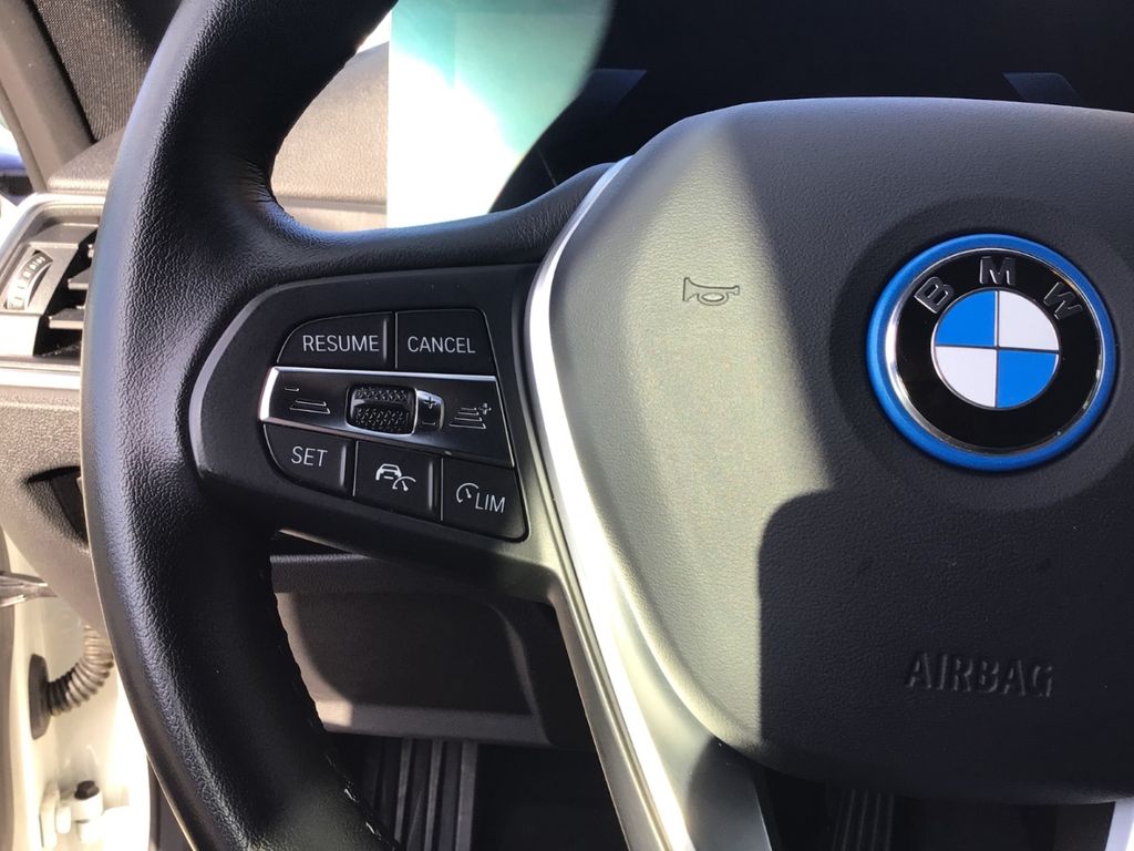 BMW i4 2023